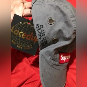 Supreme snap back cap